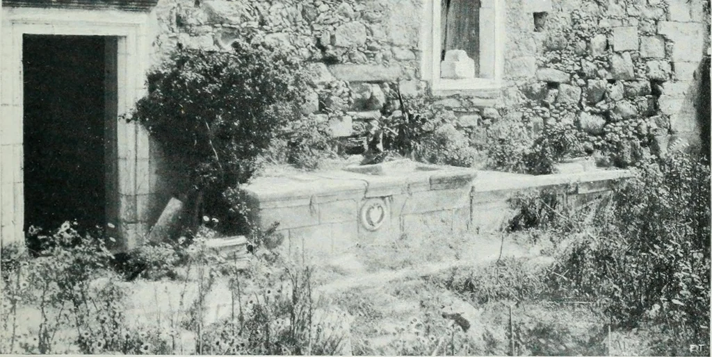 An illustration from The palaces of Crete and their builders, 1907, leaf 218