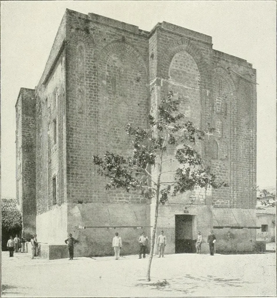 An illustration from Palerme & Syracuse, 1907, leaf 112