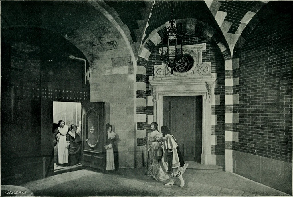An illustration from Paris in London : 1902, Earl's Court : official guide and catalogue : director general Imre Kiralfy, 1902, leaf 238