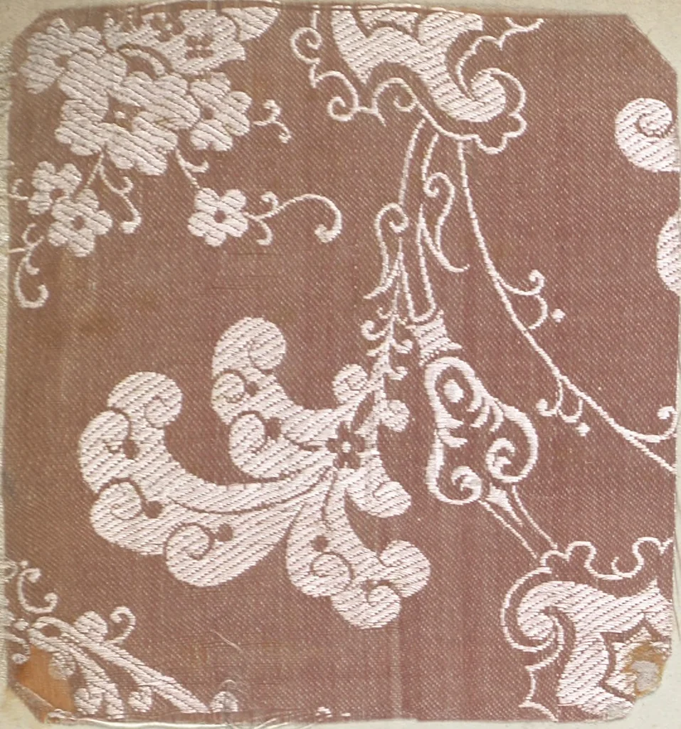 An illustration from Pattern book of silks and damasks, 1700, leaf 117