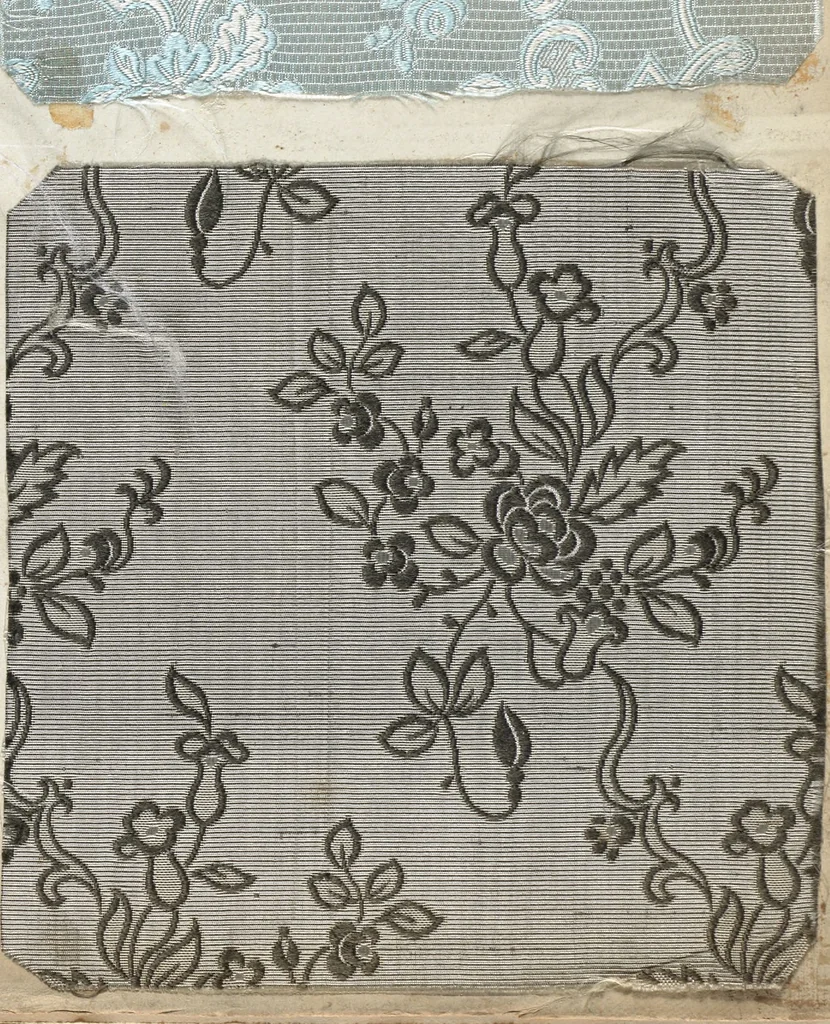 An illustration from Pattern book of silks and damasks, 1700, leaf 124