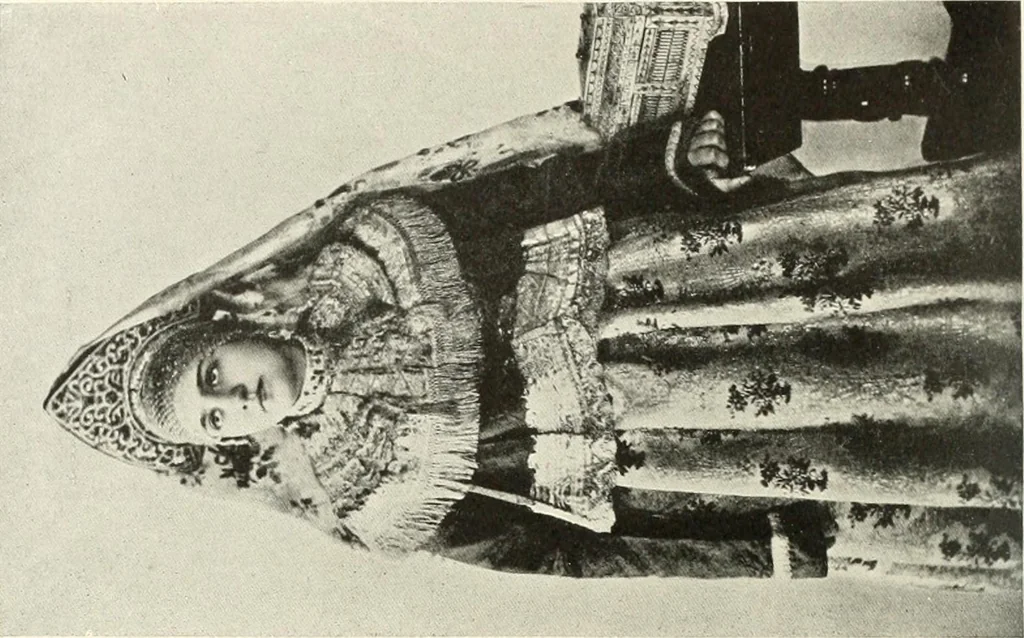 An illustration from Peasant art in Russia, 1912, leaf 35