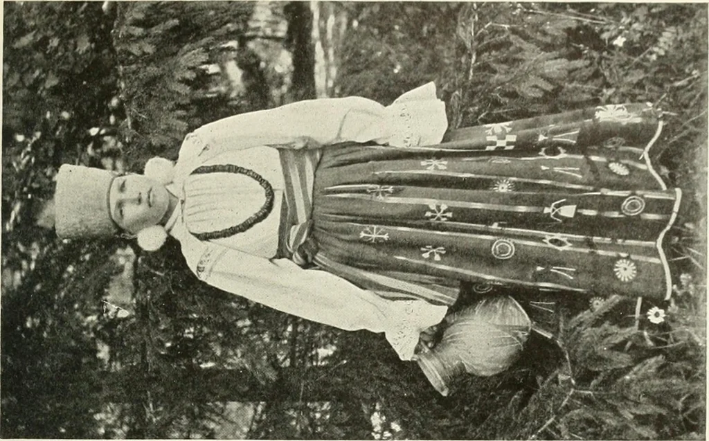 An illustration from Peasant art in Russia, 1912, leaf 36