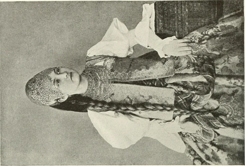 An illustration from Peasant art in Russia, 1912, leaf 39