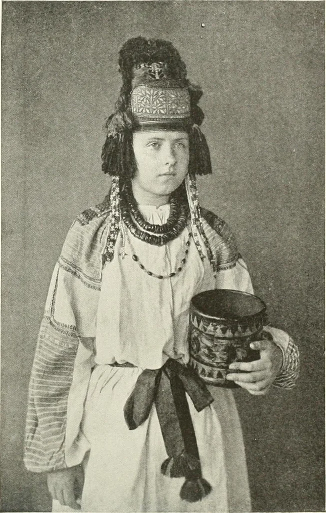 An illustration from Peasant art in Russia, 1912, leaf 51