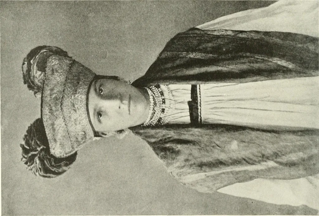 An illustration from Peasant art in Russia, 1912, leaf 51