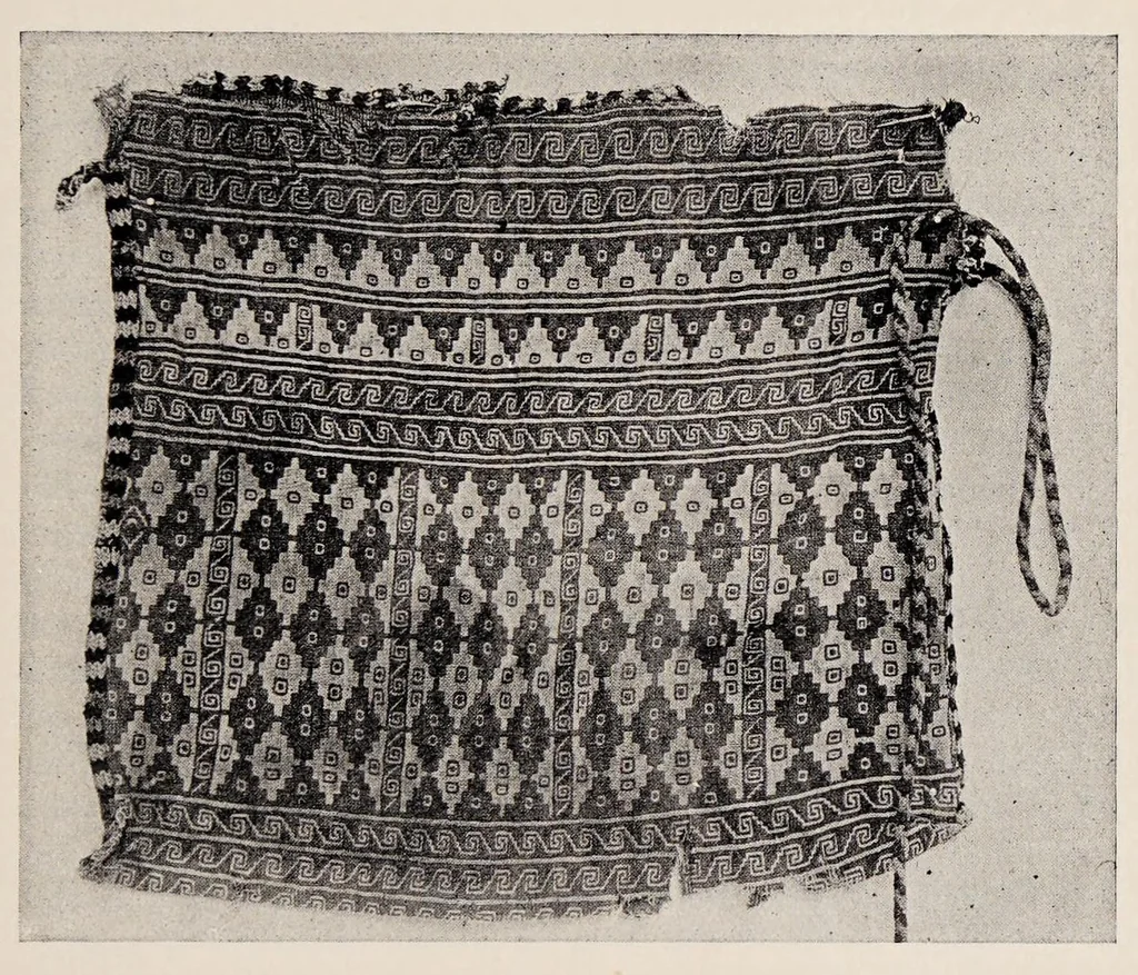 An illustration from Peruvian fabrics, 1916, leaf 43
