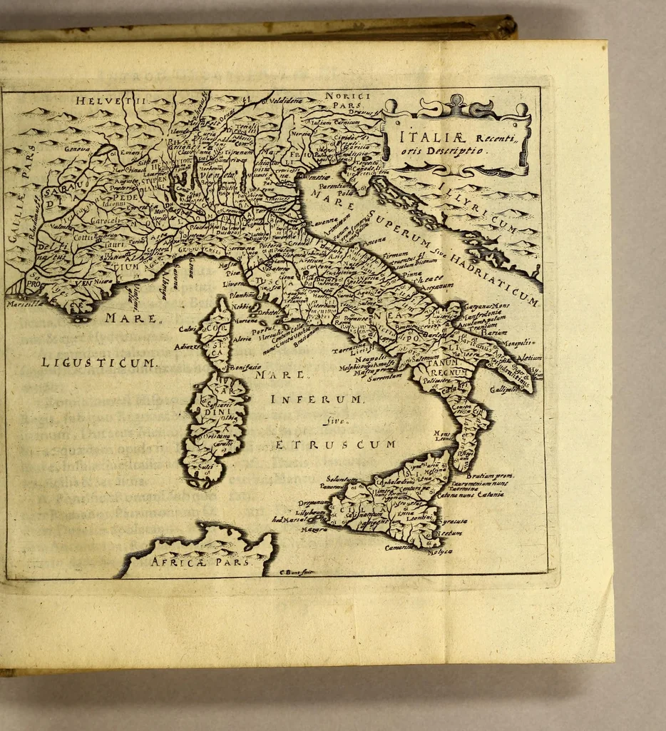 An illustration from Philippi Cluveri[i] Introductionis in universam geographiam, tam veterem quam novam ,libri VI. : Tabulis æneis illustrati, & gemino indice aucti. Cui adjuncta est Danielis Heinsii Oratio in obitum ejusdem Philippi Cluveri[i], 1641, leaf 177