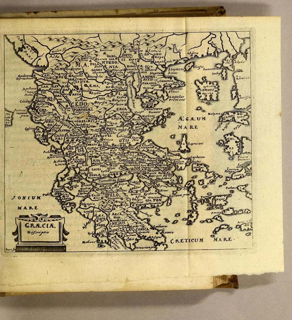 An illustration from Philippi Cluveri[i] Introductionis in universam geographiam, tam veterem quam novam ,libri VI. : Tabulis æneis illustrati, & gemino indice aucti. Cui adjuncta est Danielis Heinsii Oratio in obitum ejusdem Philippi Cluveri[i], 1641, leaf 201