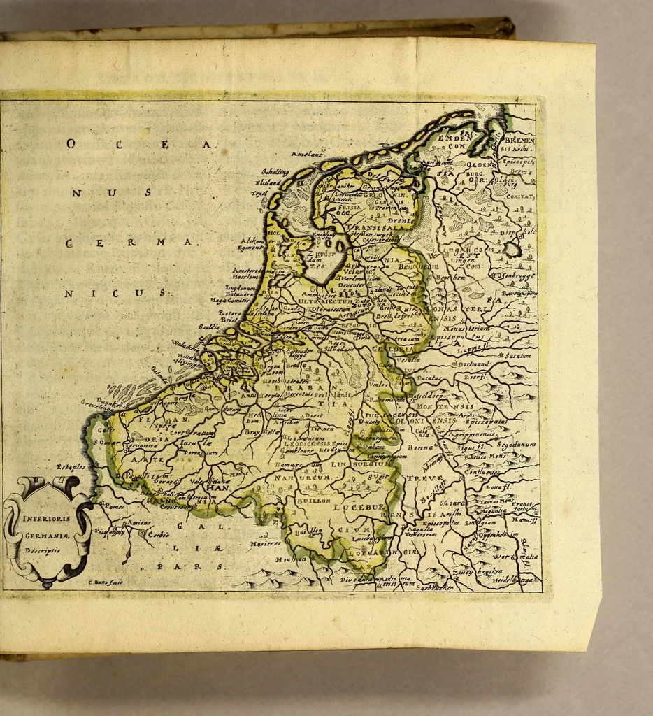 An illustration from Philippi Cluveri[i] Introductionis in universam geographiam, tam veterem quam novam ,libri VI. : Tabulis æneis illustrati, & gemino indice aucti. Cui adjuncta est Danielis Heinsii Oratio in obitum ejusdem Philippi Cluveri[i], 1641, leaf 93