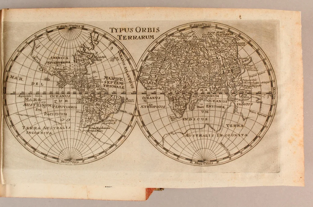 An illustration from Philippi Cluverii Introductio in omnem geographiam veterem aeque ac novam, 1694, leaf 209