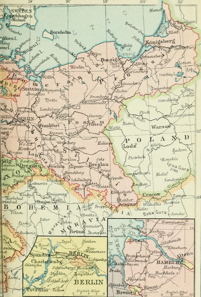 An illustration from Philips' pictorial pocket atlas and gazetteer, 1900, leaf 76