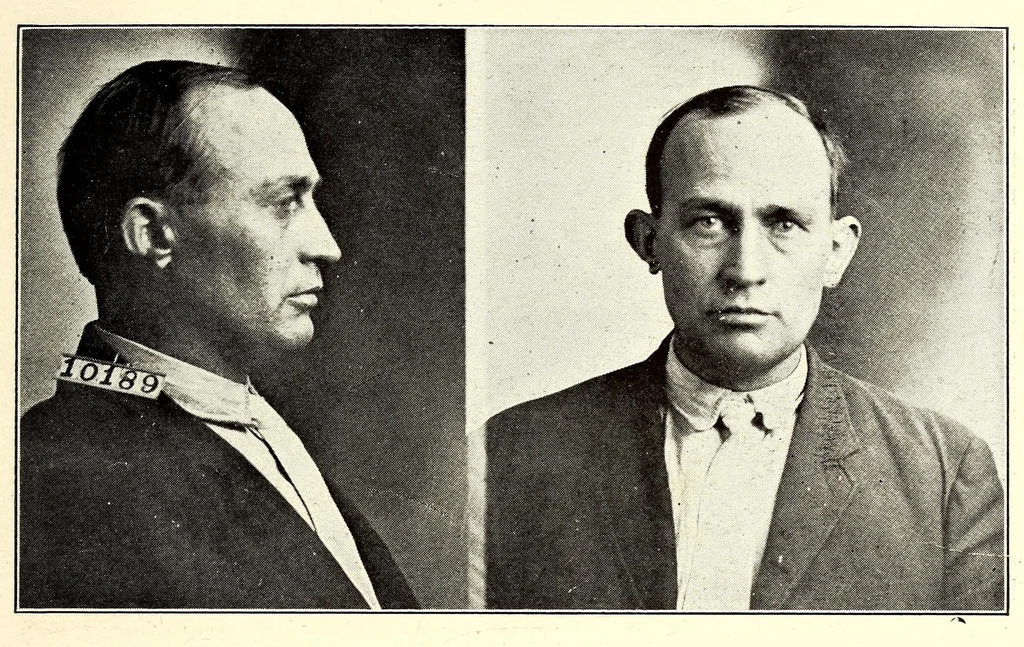 An illustration from Photographs, descriptions and records of persons charged with violation of the postal laws, 1916, leaf 191