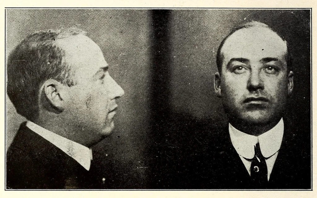 An illustration from Photographs, descriptions and records of persons charged with violation of the postal laws, 1916, leaf 430