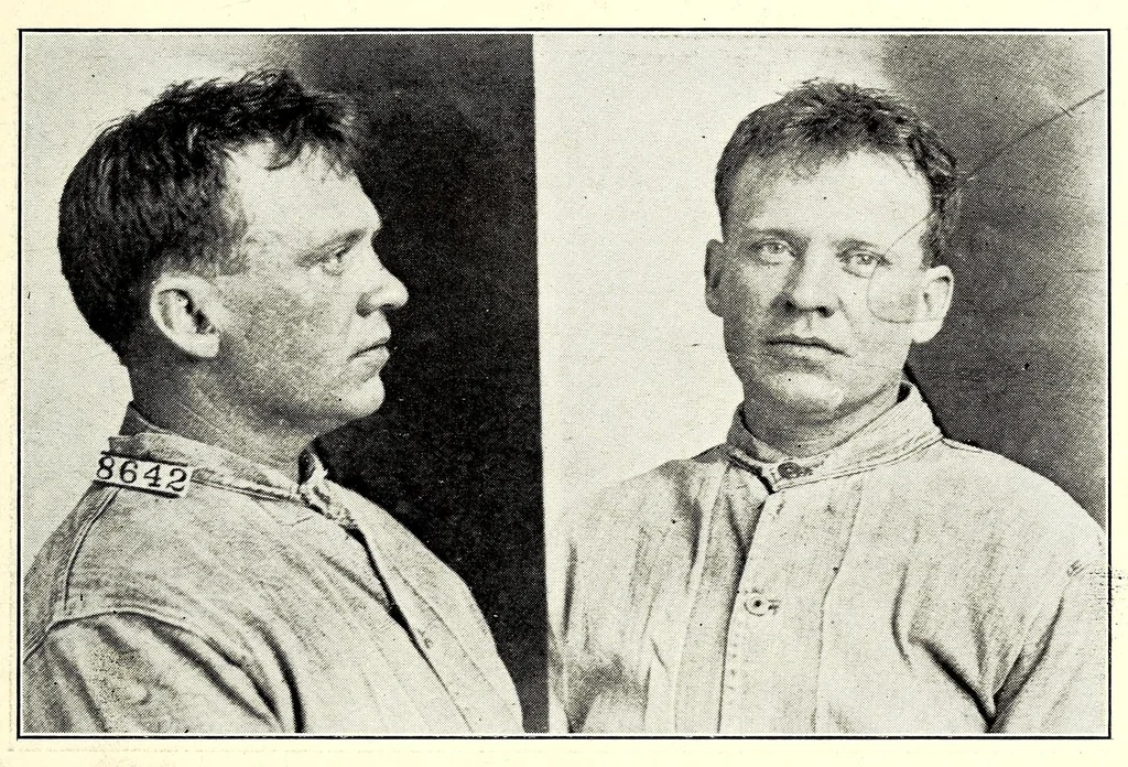 An illustration from Photographs, descriptions and records of persons charged with violation of the postal laws, 1916, leaf 191
