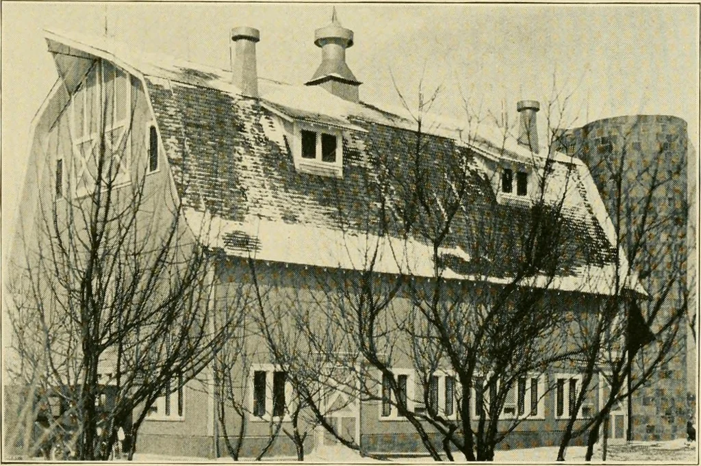An illustration from Photographs and letters : some Gordon-Vantine barns and what their owners think of them., 1918, leaf 4