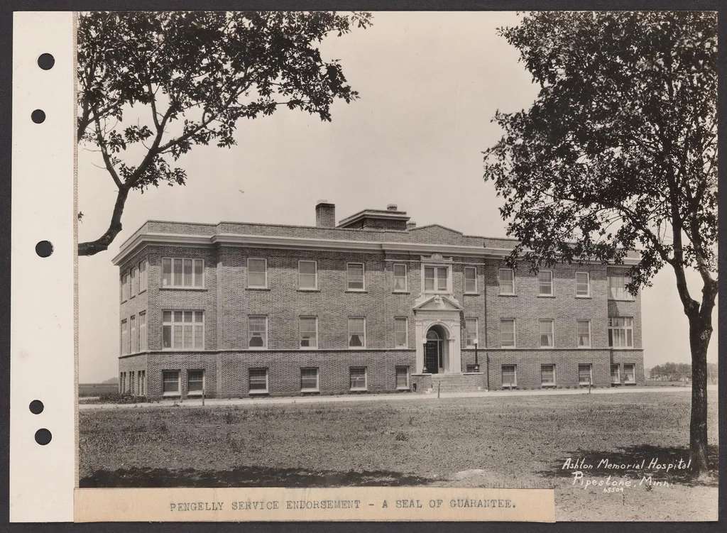 An illustration from Photographs and plans of x-ray facilities located in the midwestern and northwestern United States [ca. 1925], 1925, leaf 35