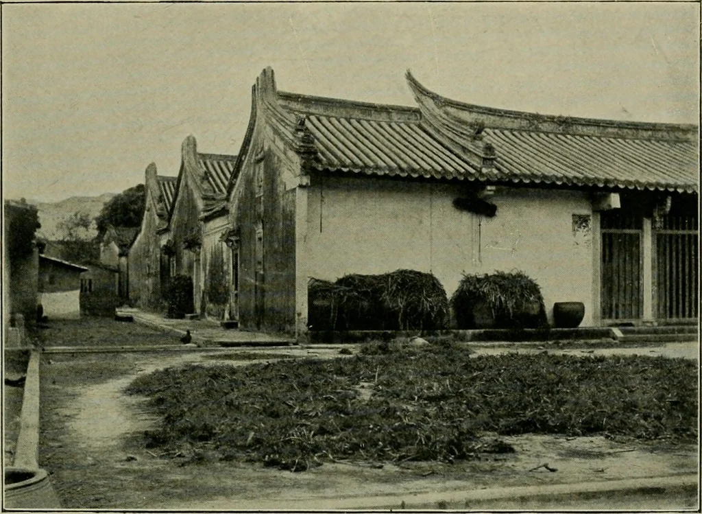 An illustration from Chinese pictures : notes on photographs made in China, 1900, leaf 114