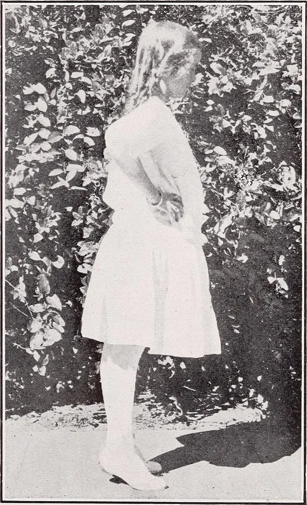An illustration from Physical education complete for schools and playgrounds, 1915, leaf 42