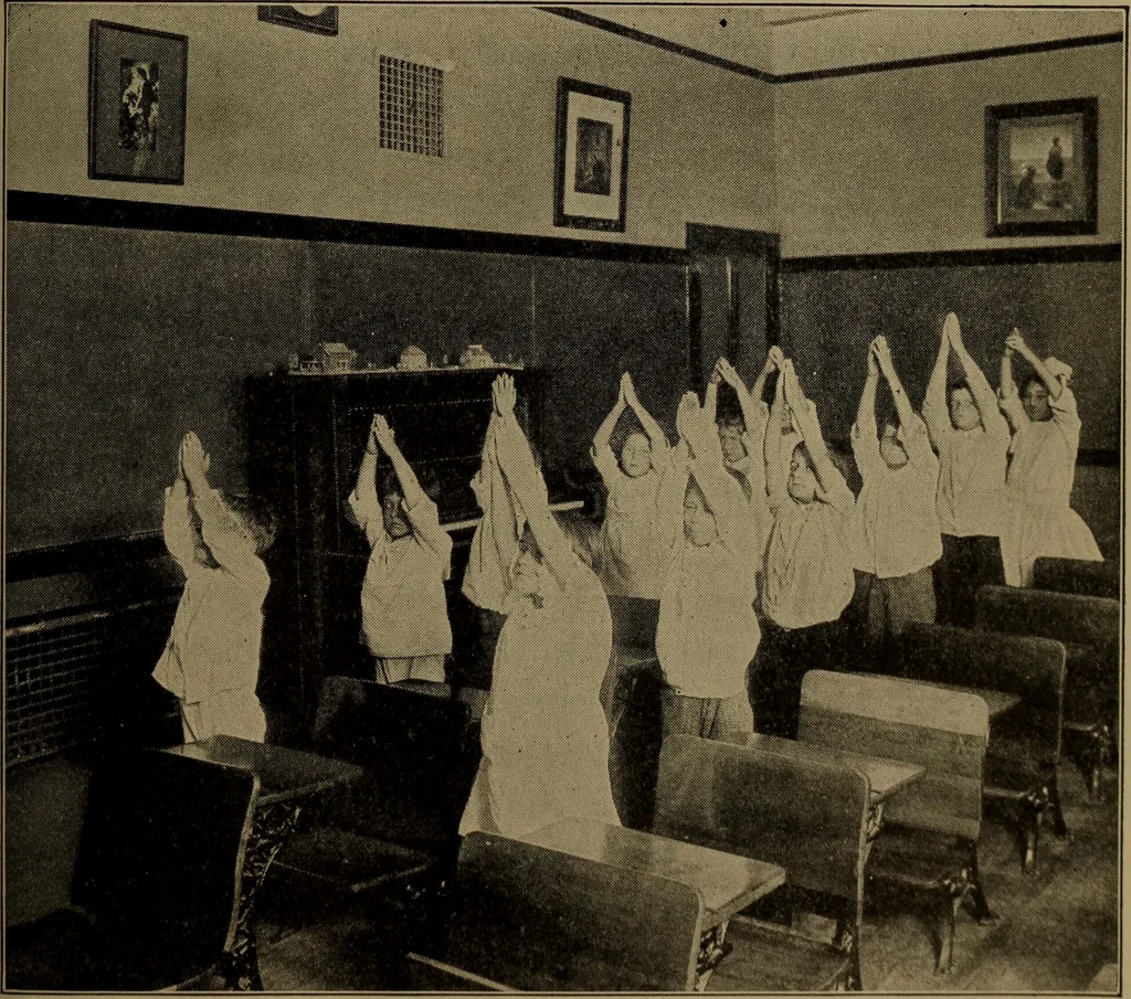 An illustration from Physical training for the elementary schools, gymnastics, games, and rhythmic plays, 1917, leaf 36