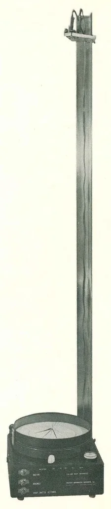 An illustration from Physics Apparatus Catalog 1972, 1972, leaf 4