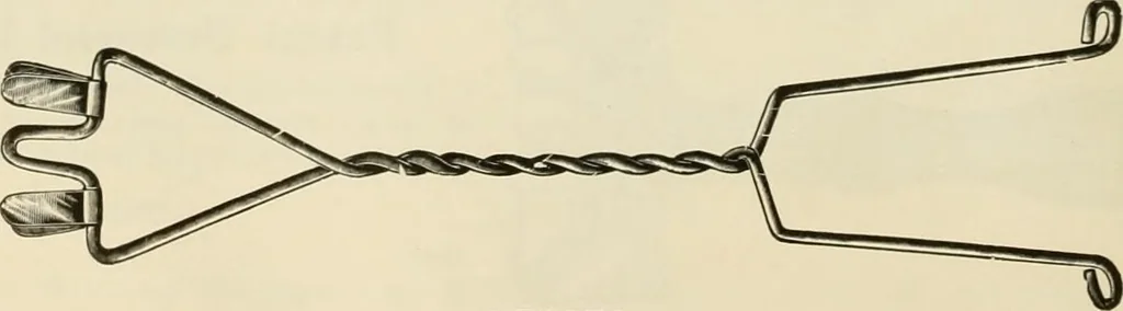 An illustration from Picture frame mouldings, room mouldings, framed pictures, trays, lamps, imported novelties and specialties for the furniture trade, mirrors, picture hardware, fine gold gilding, portrait frames, artist materials and mat boards / Walter L. Lillie., 1913, leaf 67