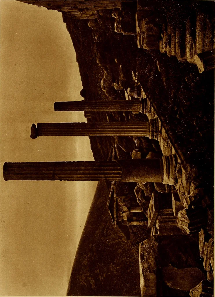 An illustration from ...Picturesque Greece architecture, landscape, life of the people, 1922, leaf 121