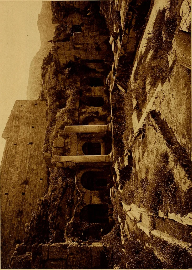 An illustration from ...Picturesque Greece architecture, landscape, life of the people, 1922, leaf 79