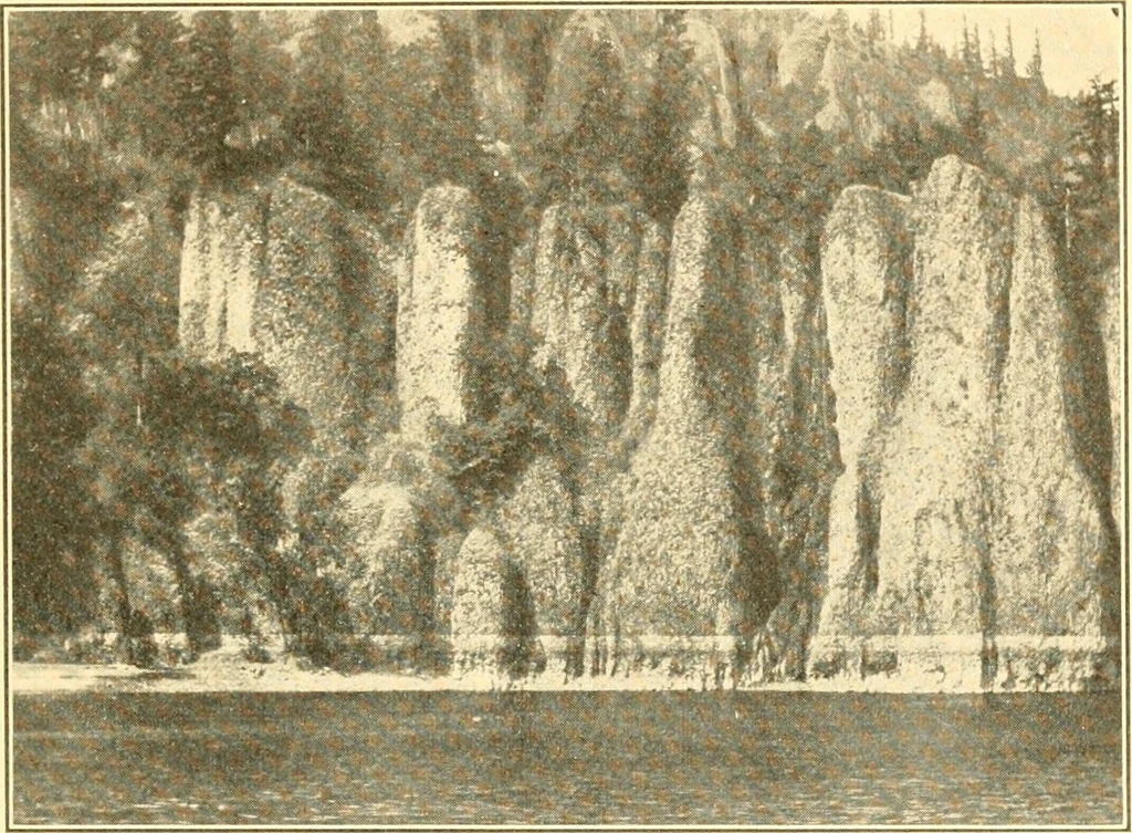 An illustration from Pilgrimage of Mary commandery no. 36, Knights templar of Pennsylvania to the Twenty-ninth triennial conclave of the Grand encampment U.S. at San Francisco, Cal, 1904, leaf 90