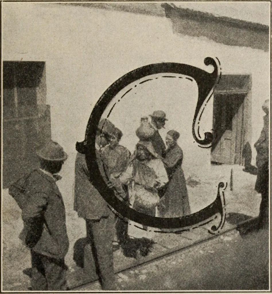 An illustration from Pilgrimage of Mary commandery no. 36, Knights templar of Pennsylvania to the Twenty-ninth triennial conclave of the Grand encampment U.S. at San Francisco, Cal, 1904, leaf 160