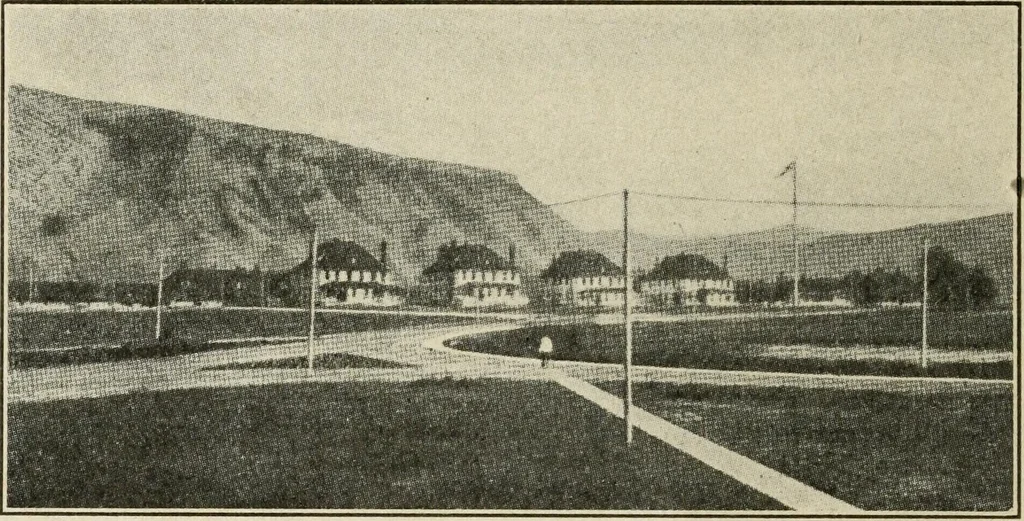 An illustration from Pilgrimage of Mary commandery no. 36, Knights templar of Pennsylvania to the Twenty-ninth triennial conclave of the Grand encampment U.S. at San Francisco, Cal, 1904, leaf 27