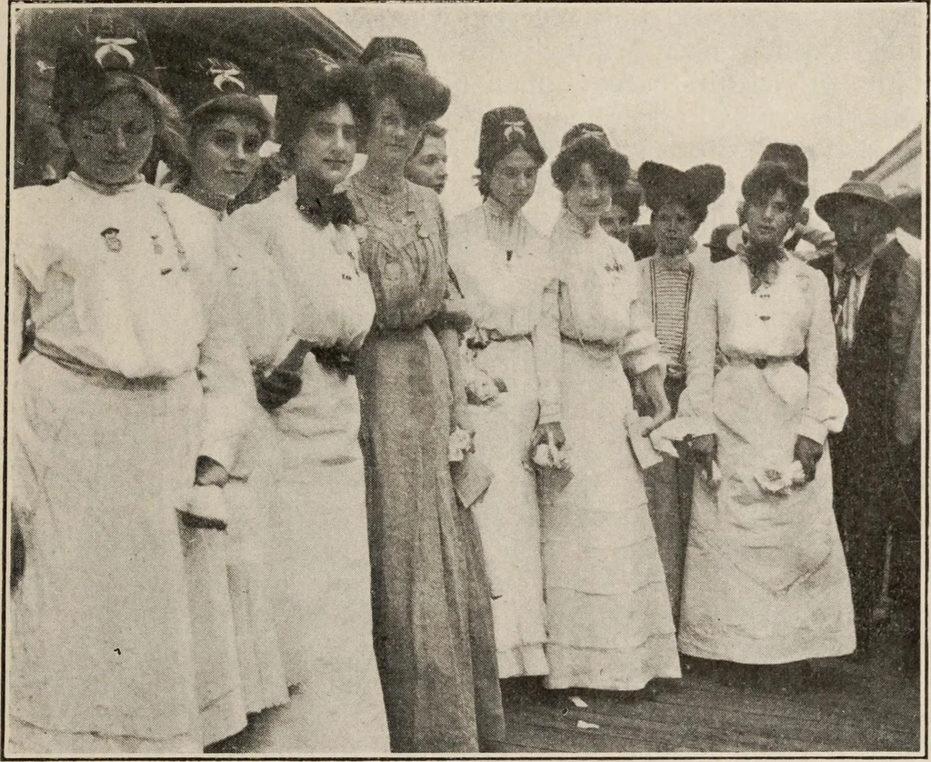 An illustration from Pilgrimage of Mary commandery no. 36, Knights templar of Pennsylvania to the Twenty-ninth triennial conclave of the Grand encampment U.S. at San Francisco, Cal, 1904, leaf 90
