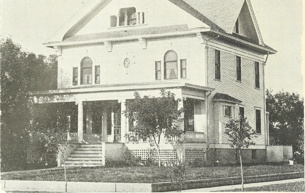 An illustration from The plan book of American dwellings : being a compilation of original home designs, showing actual photographic exteriors and floor plans of moderately priced bungalows, cottages, residences, 1914, leaf 135
