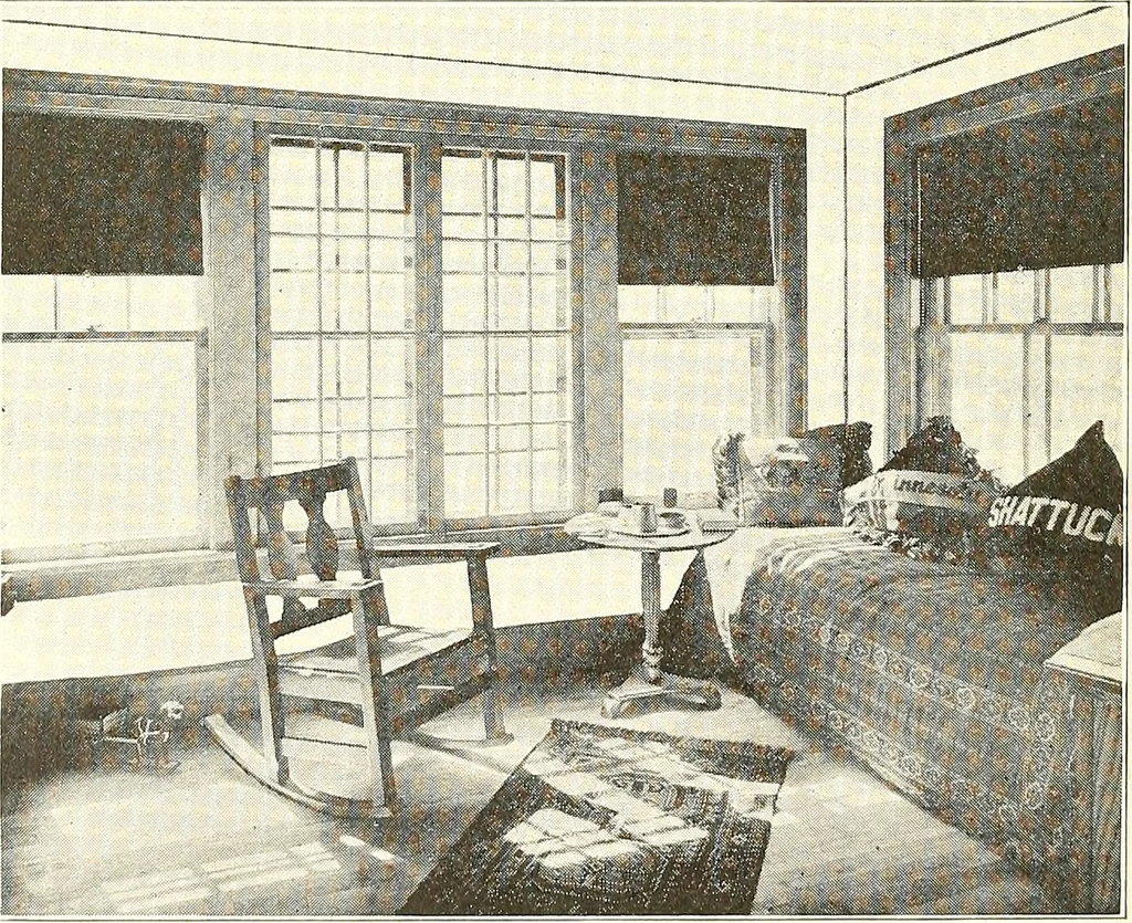An illustration from The plan book of American dwellings : being a compilation of original home designs, showing actual photographic exteriors and floor plans of moderately priced bungalows, cottages, residences, 1914, leaf 17