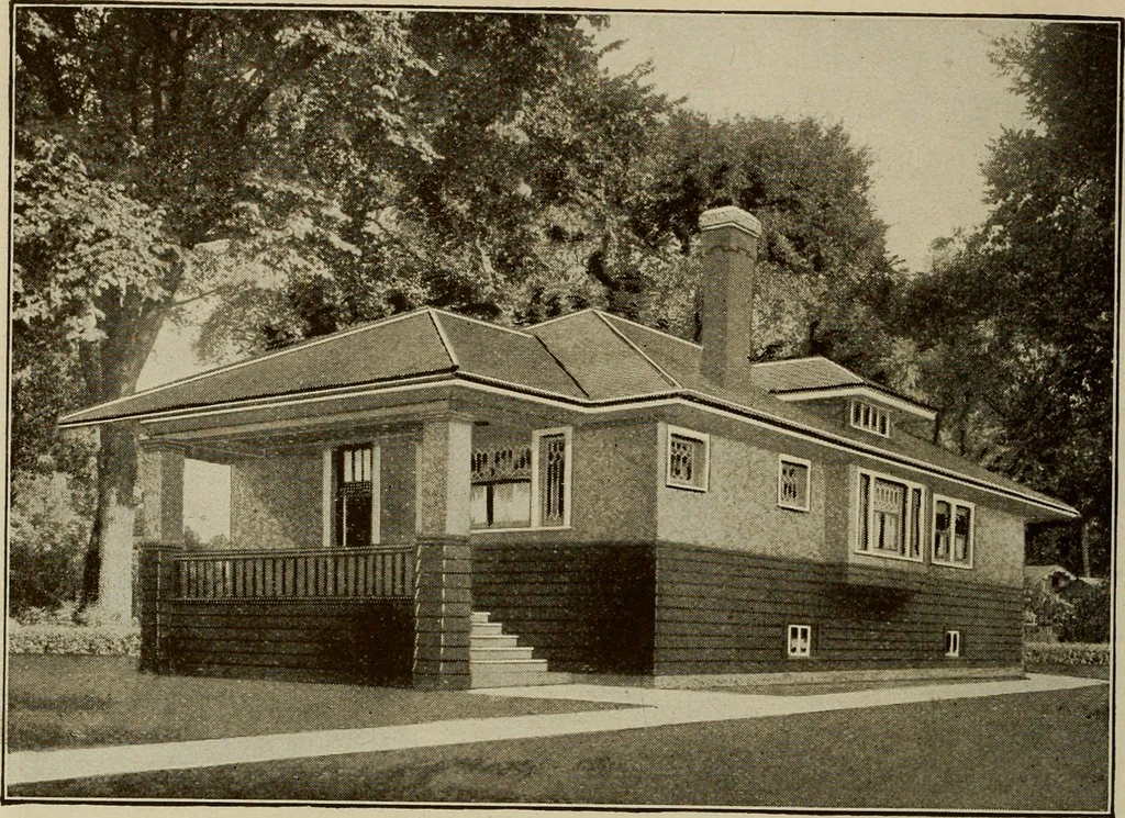 An illustration from Plan book of Harris homes : book number seventy six, 1920, leaf 41