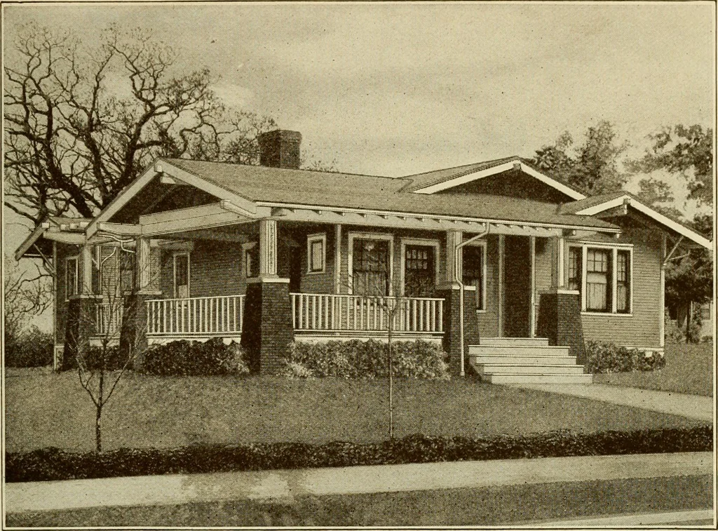 An illustration from Plan book of Harris homes : book number seventy six, 1920, leaf 44