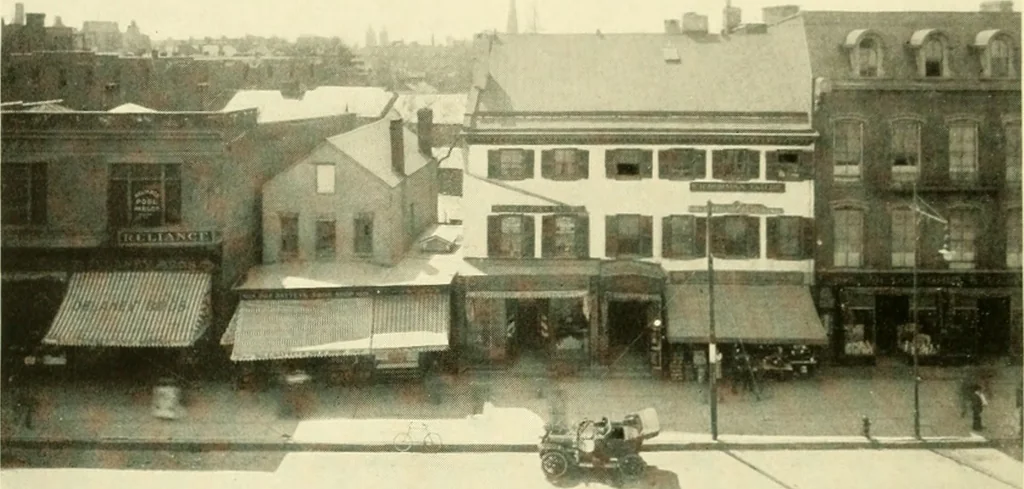 An illustration from A plan of the city of Hartford. Preliminary report by Carrere & Hastings, advisory architects, to the Commission on the city plan of the city of Hartford, Connecticut, in relation to the rectification of the present plan and the development and extension of the city, 1912, leaf 71