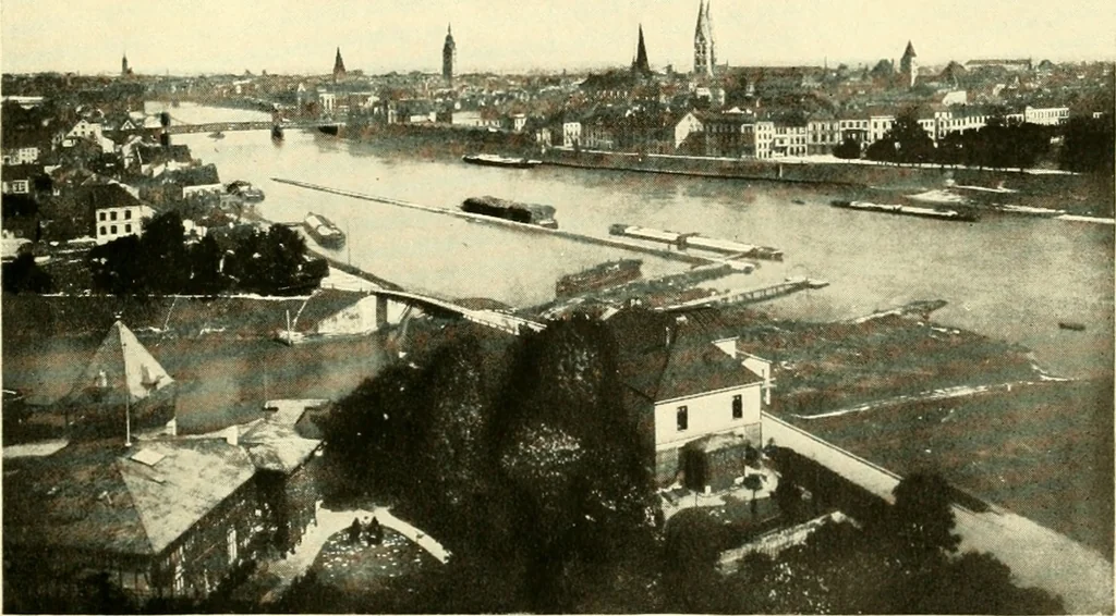 An illustration from A plan of the city of Hartford. Preliminary report by Carrere & Hastings, advisory architects, to the Commission on the city plan of the city of Hartford, Connecticut, in relation to the rectification of the present plan and the development and extension of the city, 1912, leaf 98