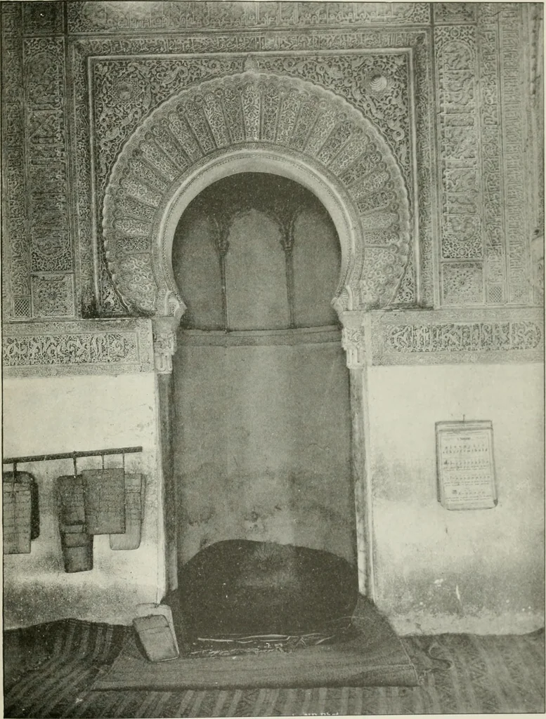 An illustration from Plastering, plain and decorative. A practical treatise on the art & craft of plastering and modelling, including full descriptions of the various tools, materials, processes, and appliances employed ... together with an account of historical plastering in England, Scotland, and Ireland, accompanied by numerous examples, 1899, leaf 538