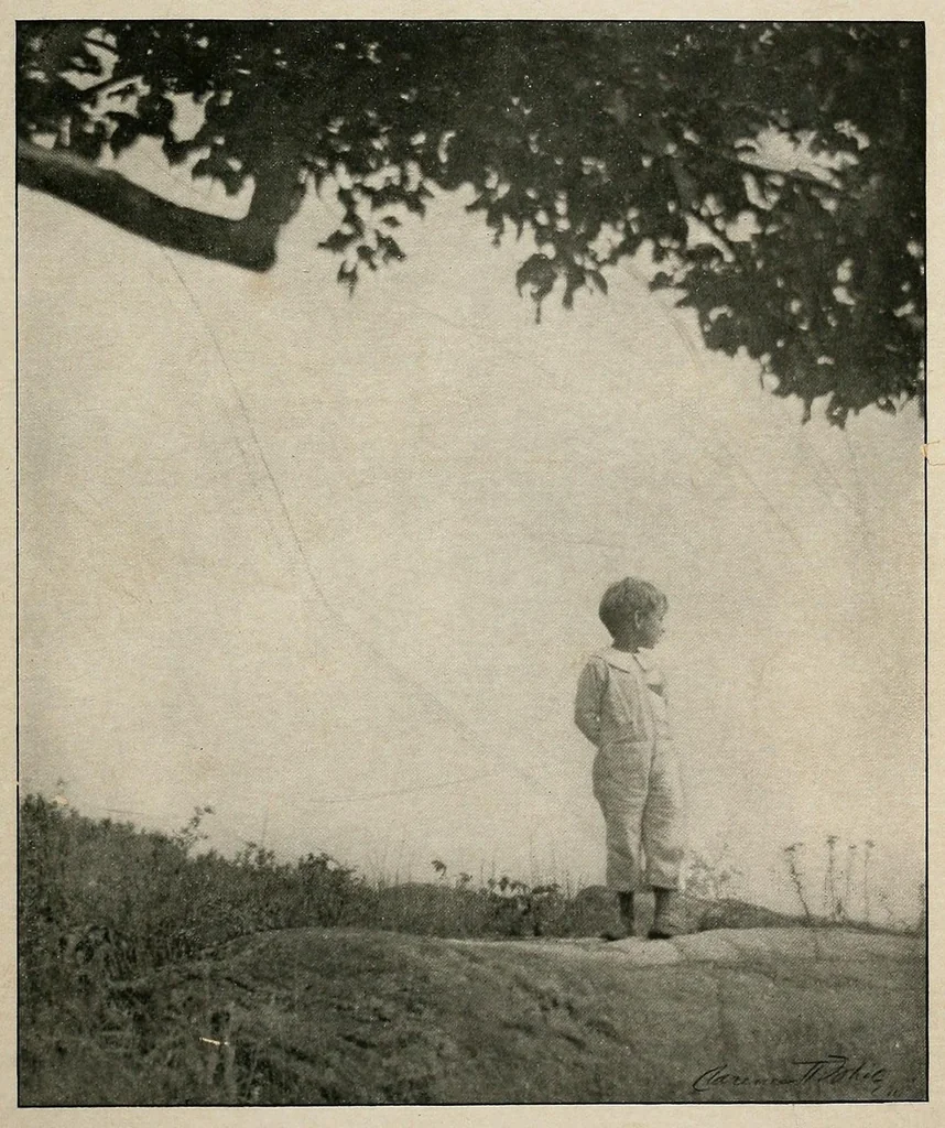 An illustration from Platinum print : journal of personal expression, 1913, leaf 1