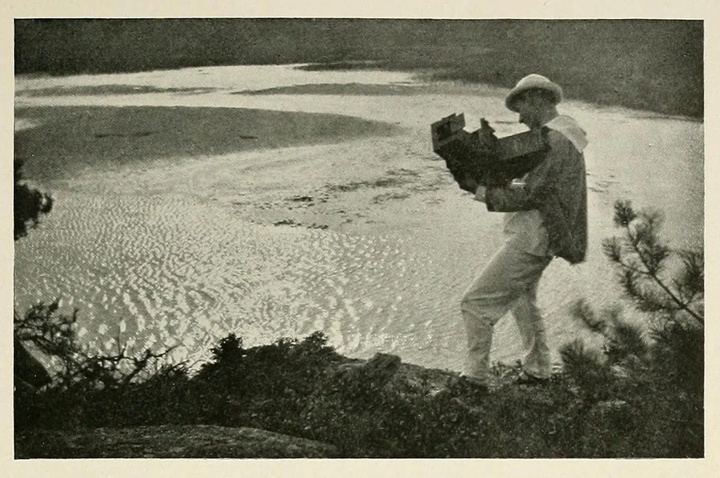 An illustration from Platinum print : journal of personal expression, 1913, leaf 11