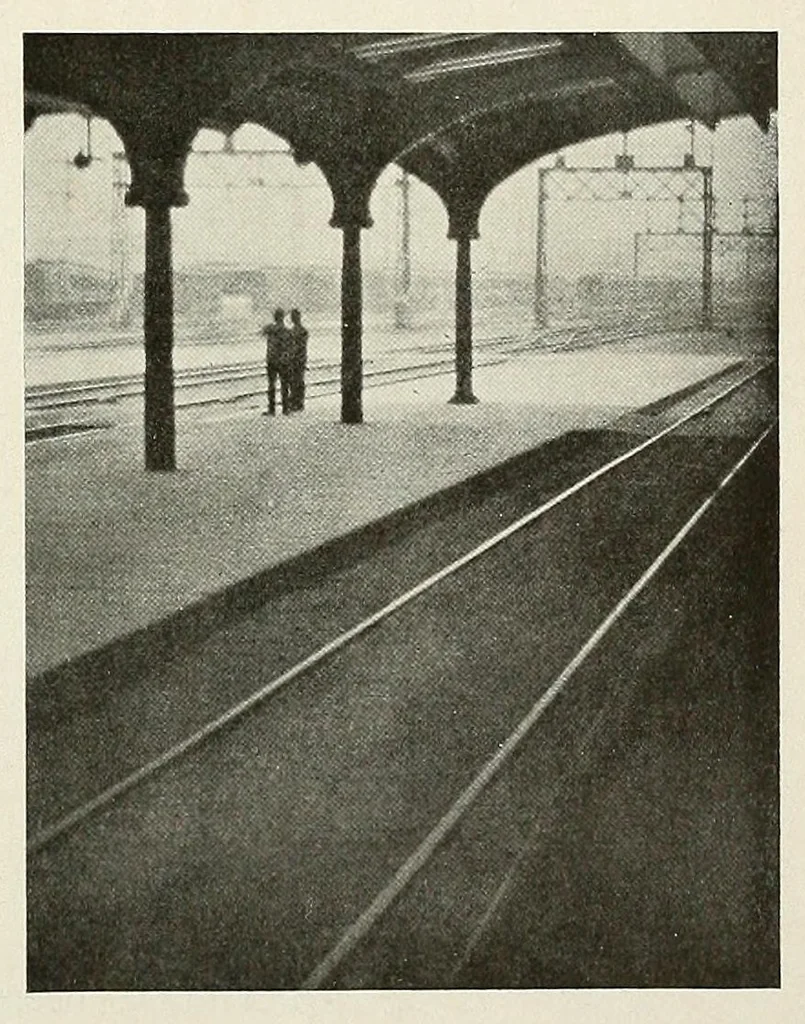 An illustration from Platinum print : journal of personal expression, 1913, leaf 5