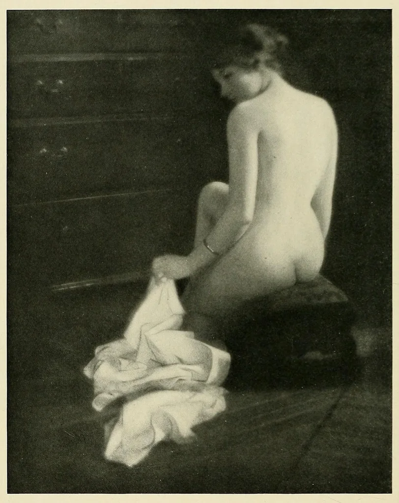 An illustration from Platinum print : journal of personal expression, 1913, leaf 4