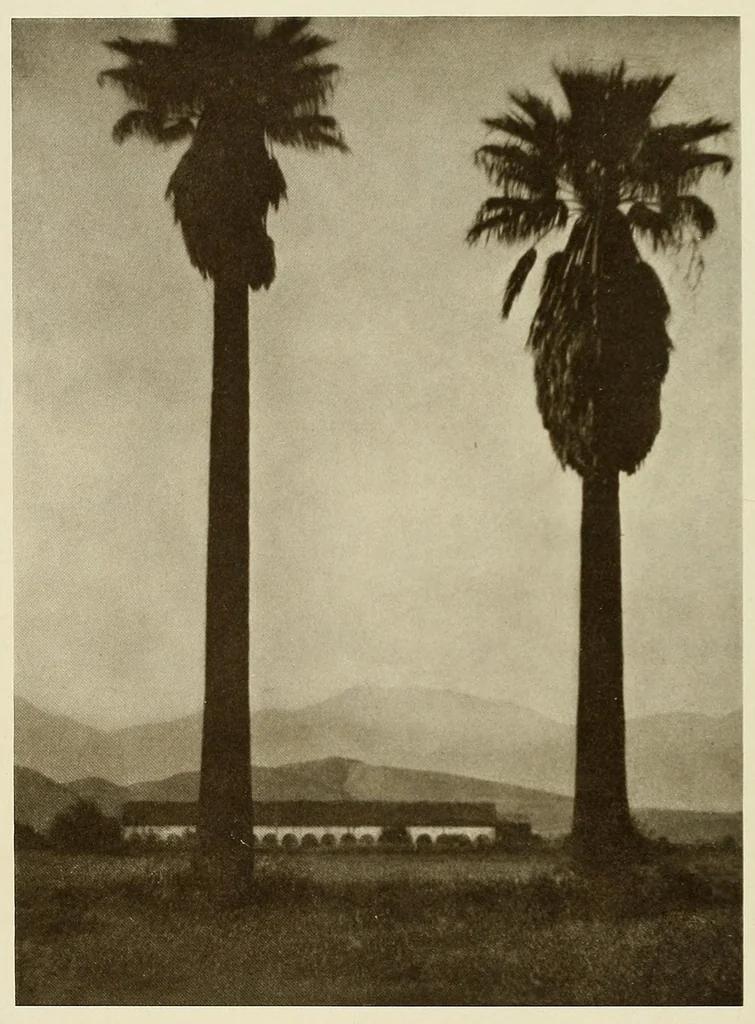 An illustration from Platinum print : journal of personal expression, 1913, leaf 4