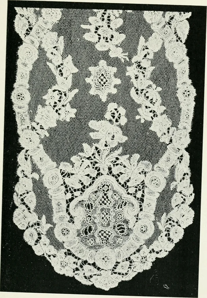 An illustration from Point and pillow lace : a short account of various kinds ancient and modern, and how to recognize them, 1899, leaf 154
