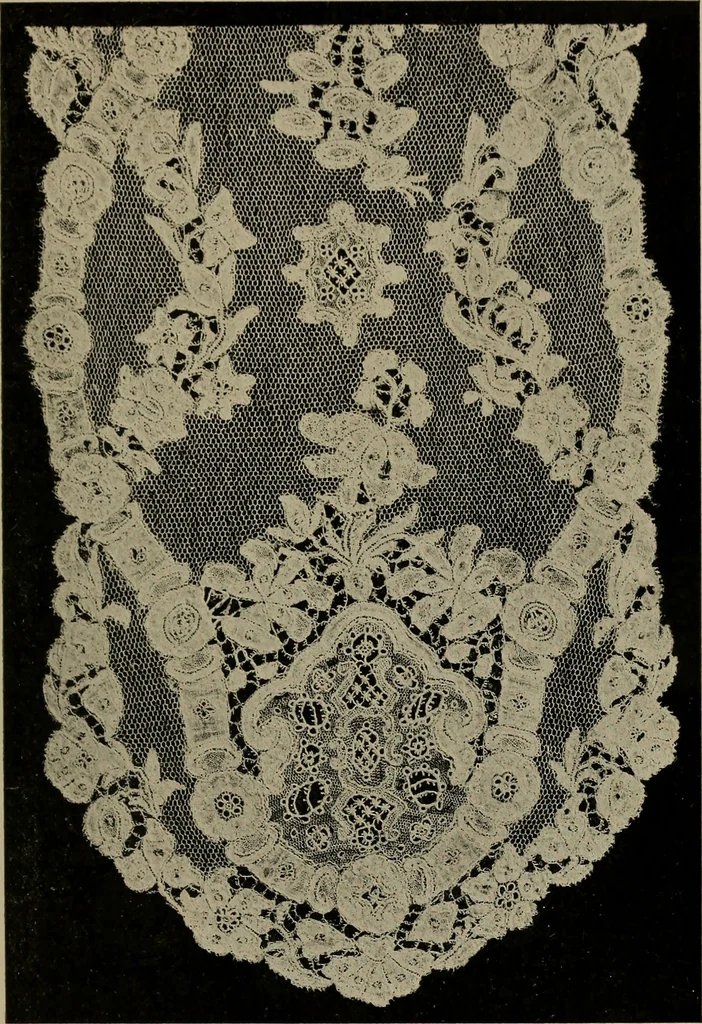 An illustration from Point and pillow lace; a short account of various kinds ancient and modern, and how to recognize them, 1905, leaf 154