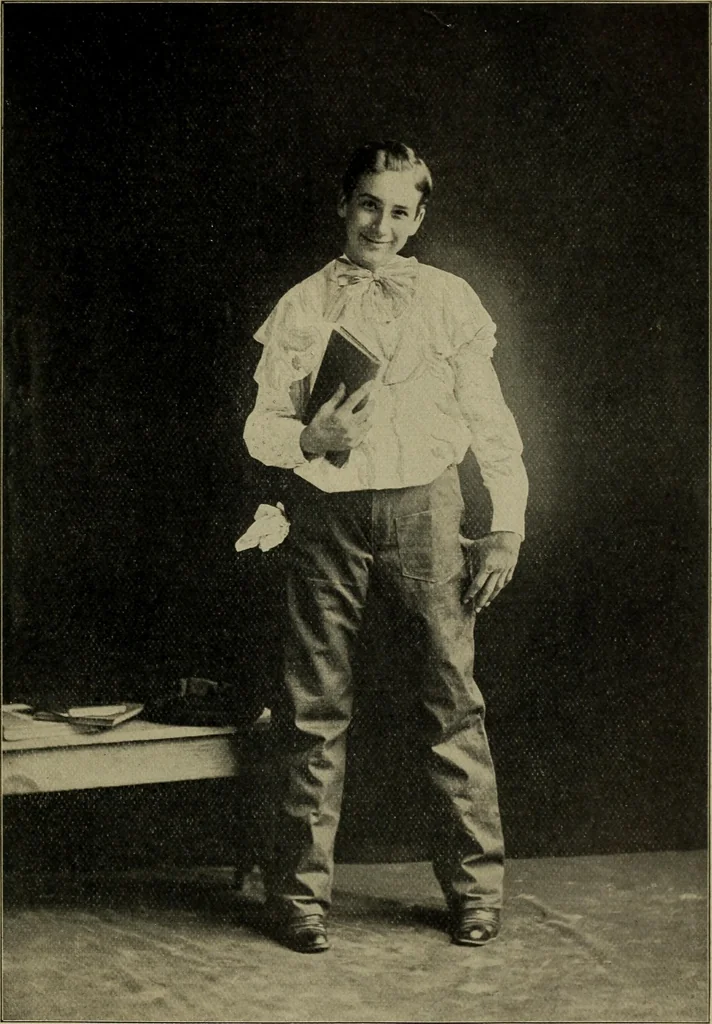 An illustration from Popular amusements for in and out of doors, embracing nine books in one volume, 1902, leaf 212