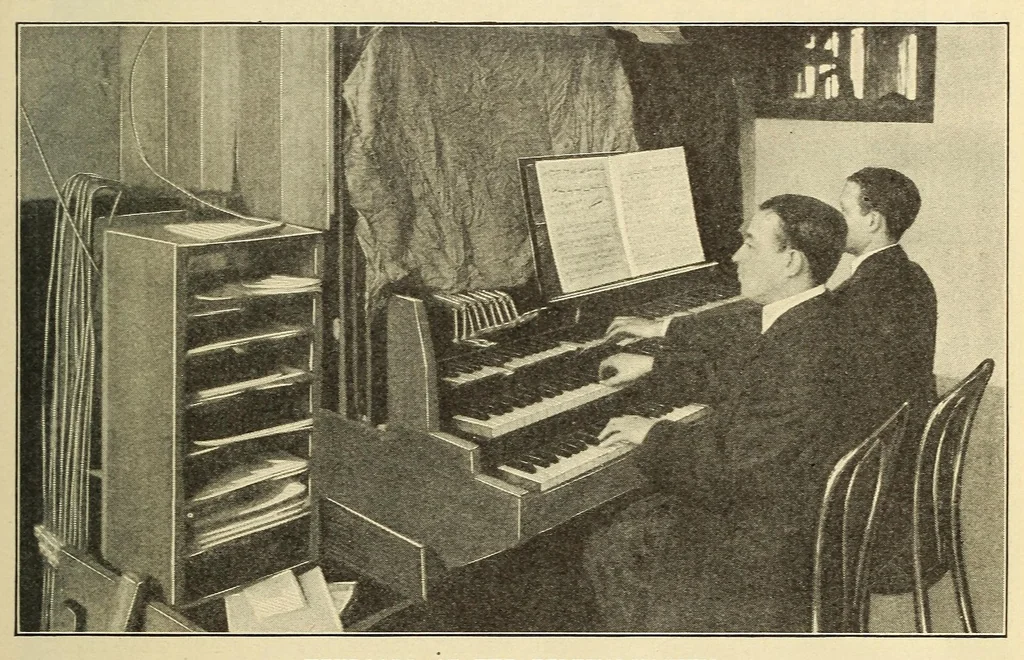 An illustration from Popular electricity in plain English, 1908, leaf 537