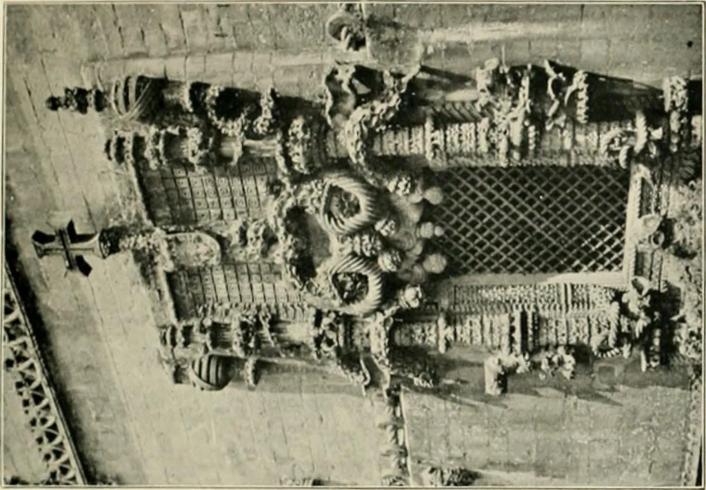 An illustration from Portuguese architecture, 1908, leaf 252