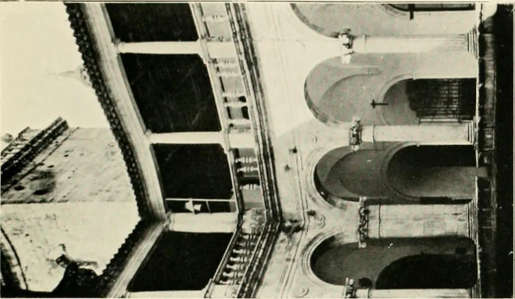An illustration from Portuguese architecture, 1908, leaf 358